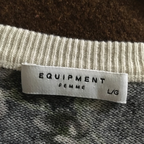 EQUIPMENT 100% Cashmere Shirley Black Floral Crew Sweater L - Picture 4 of 5